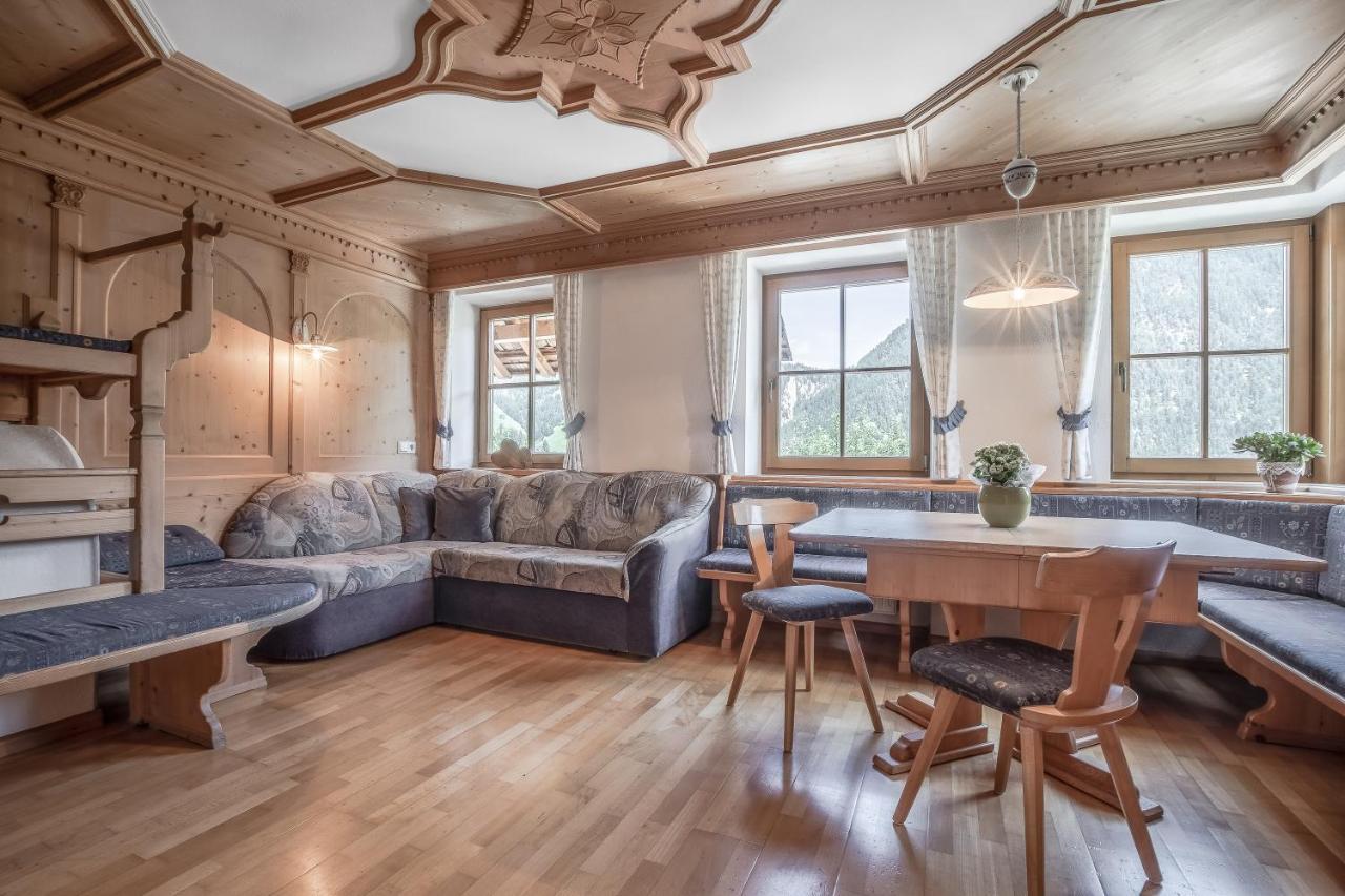 Apartment Dolomites Nest San Martino in Badia Luaran gambar